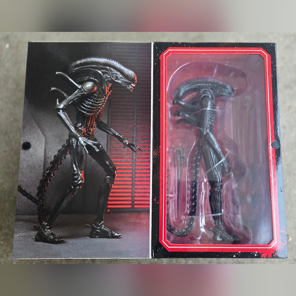 NECA Alien Romulus Ulitmate Xenomorph XX121 Action Figure New